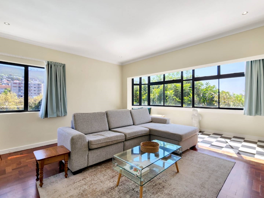 To Let 2 Bedroom Property for Rent in Gardens Western Cape